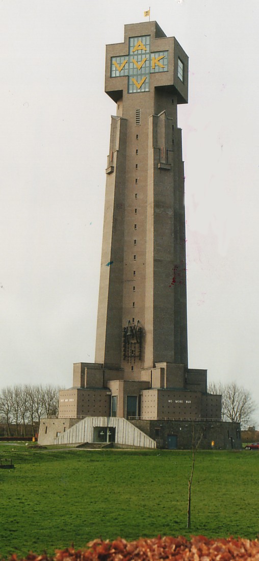 IJzertoren, Diksmuide - KLIK VOOR EEN VERGROTING